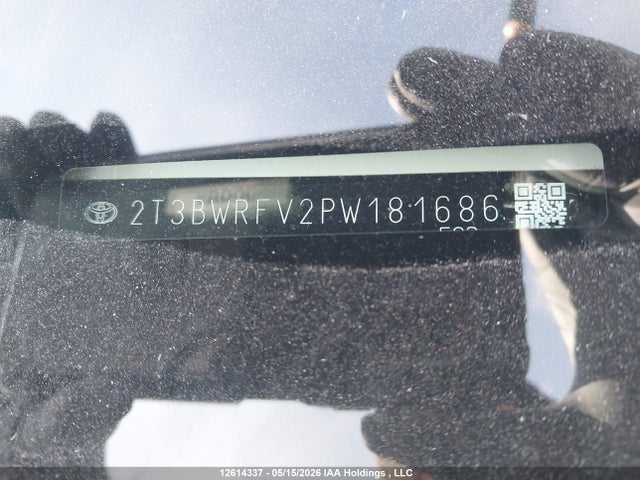 2T3BWRFV2PW181686 Toyota Rav4 Hybrid Le