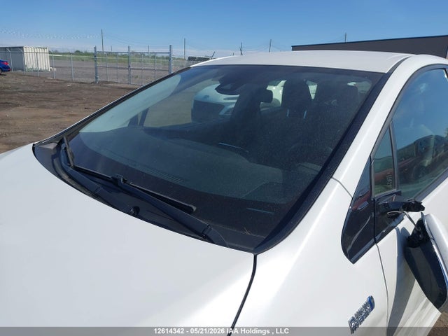 Продажа на аукционе авто 2018 Toyota Prius Prime Upgrade, vin: JTDKARFP1J3085929, номер лота: 12614342