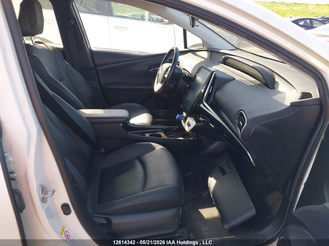 Продажа на аукционе авто 2018 Toyota Prius Prime Upgrade, vin: JTDKARFP1J3085929, номер лота: 12614342