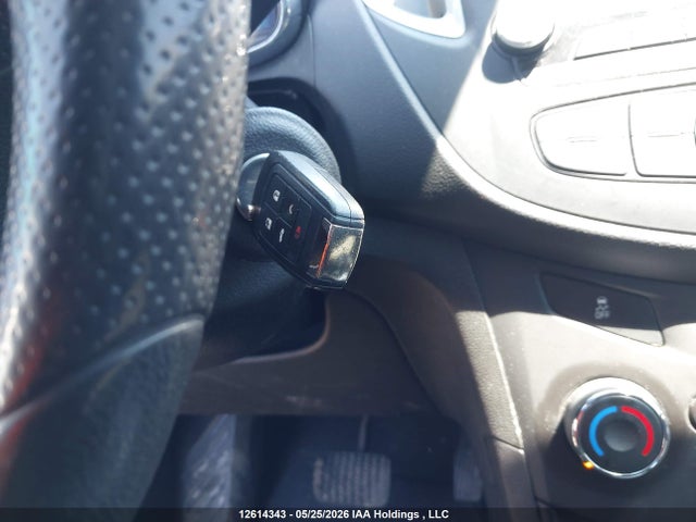 3GNCJKEB0EL158842 Chevrolet Trax
