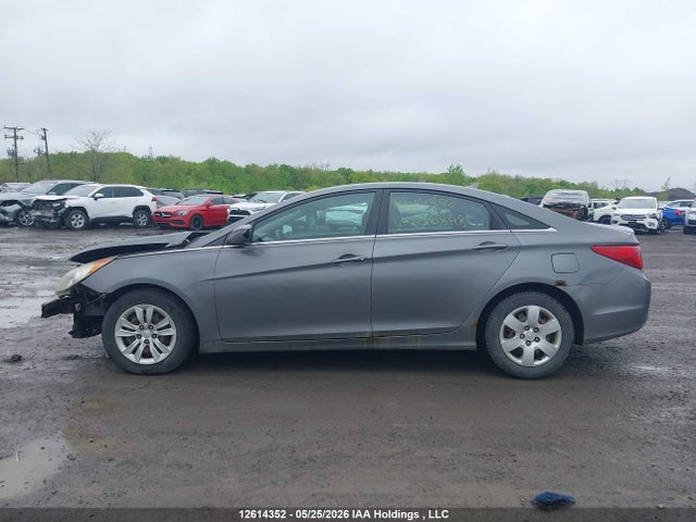 12614352 :رقم المزاد ، 5NPEB4AC4BH232848 vin ، 2011 Hyundai Sonata Gls مزاد بيع