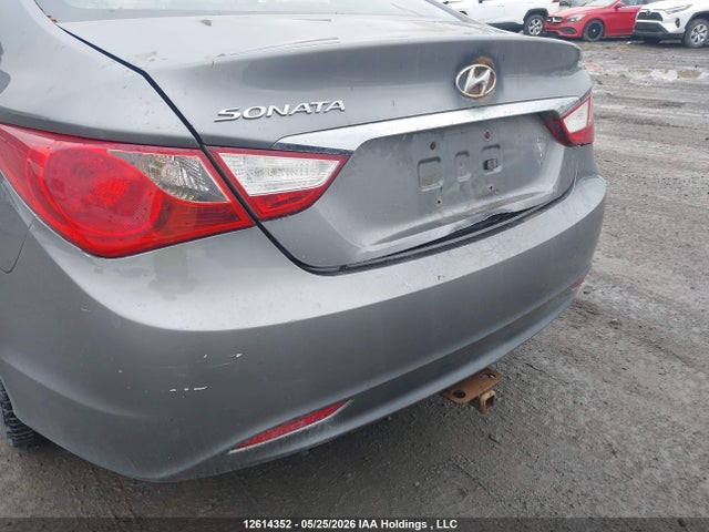 12614352 :رقم المزاد ، 5NPEB4AC4BH232848 vin ، 2011 Hyundai Sonata Gls مزاد بيع