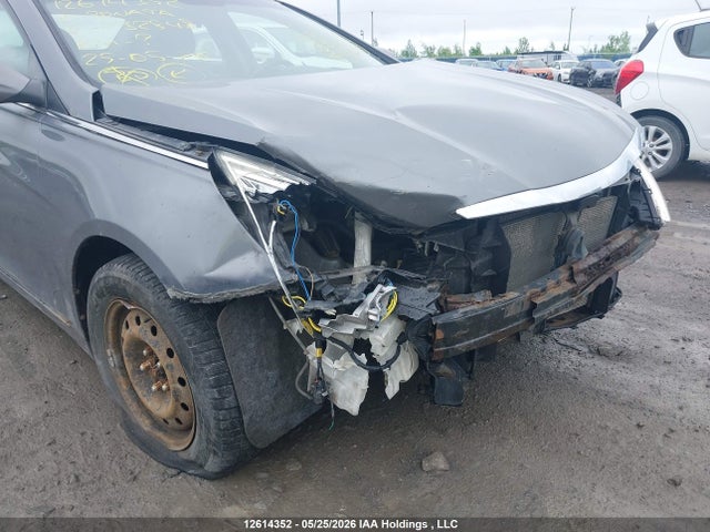 12614352 :رقم المزاد ، 5NPEB4AC4BH232848 vin ، 2011 Hyundai Sonata Gls مزاد بيع