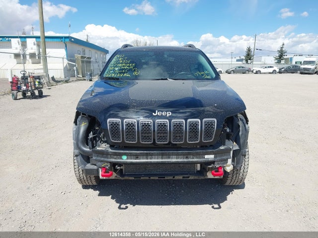 12614358 :رقم المزاد ، 1C4PJMBXXKD116055 vin ، 2019 Jeep Cherokee Trailhawk مزاد بيع
