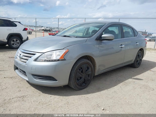 2013 Nissan Sentra მანქანა იყიდება აუქციონზე, vin: 3N1AB7AP7DL715632, აუქციონის ნომერი: 12614376