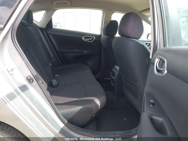 2013 Nissan Sentra მანქანა იყიდება აუქციონზე, vin: 3N1AB7AP7DL715632, აუქციონის ნომერი: 12614376