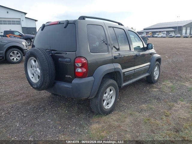 12614379 :رقم المزاد ، 1J4GL48K36W145696 vin ، 2006 Jeep Liberty Sport مزاد بيع