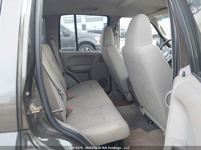 12614379 :رقم المزاد ، 1J4GL48K36W145696 vin ، 2006 Jeep Liberty Sport مزاد بيع
