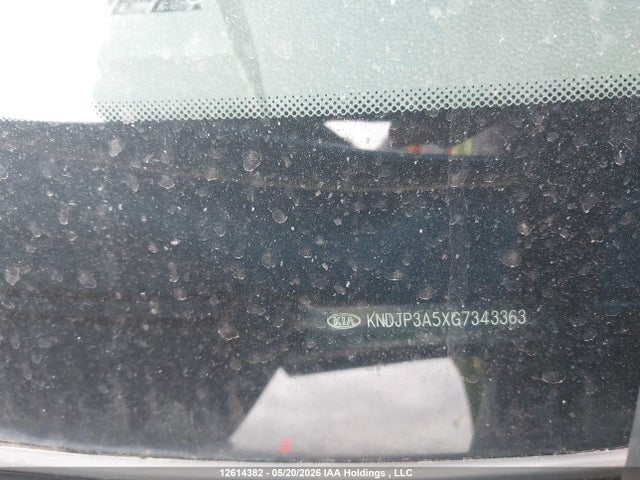 KNDJP3A5XG7343363 KIA SOUL +