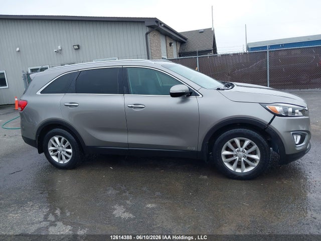 KIA Sorento 2018 5XYPGDA16JG351015 Image 13