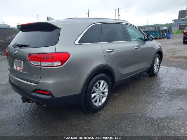 2018 Kia Sorento მანქანა იყიდება აუქციონზე, vin: 5XYPGDA16JG351015, აუქციონის ნომერი: 12614388