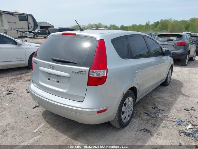 12614390 :رقم المزاد ، KMHDB8AE3AU070182 vin ، 2010 Hyundai Elantra Touring Gl مزاد بيع