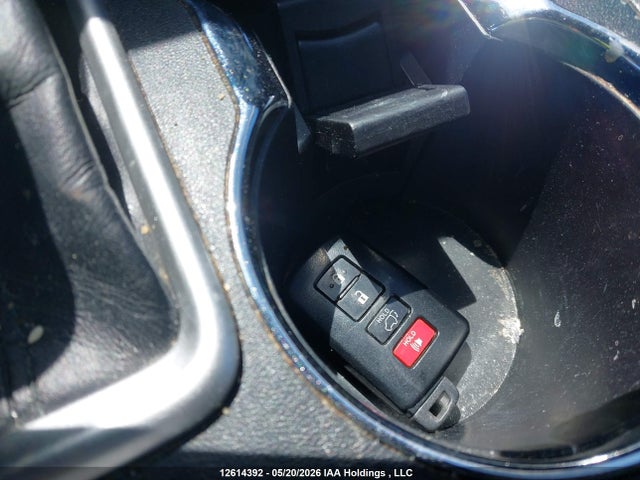 2016 Toyota Highlander Limited მანქანა იყიდება აუქციონზე, vin: 5TDDKRFHXGS289134, აუქციონის ნომერი: 12614392