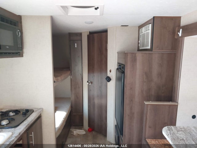 4EZTA1918H4111541 Kzrv Trailer