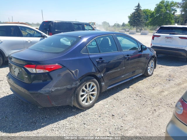 Toyota COROLLA LE 2022 5YFBPMBEXNP297330 Image 17