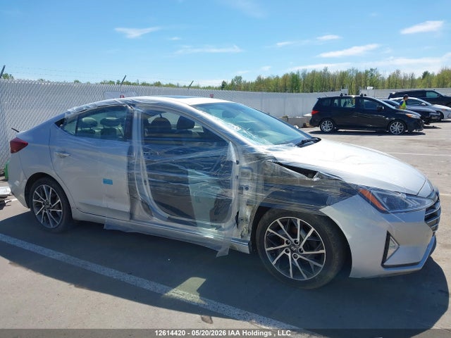 12614420 :رقم المزاد ، KMHD84LF3KU765079 vin ، 2019 Hyundai Elantra Luxury مزاد بيع