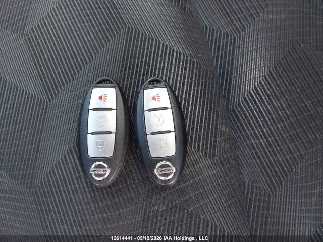 5N1AT2MV9GC840005 Nissan Rogue S/sl Premium/sv