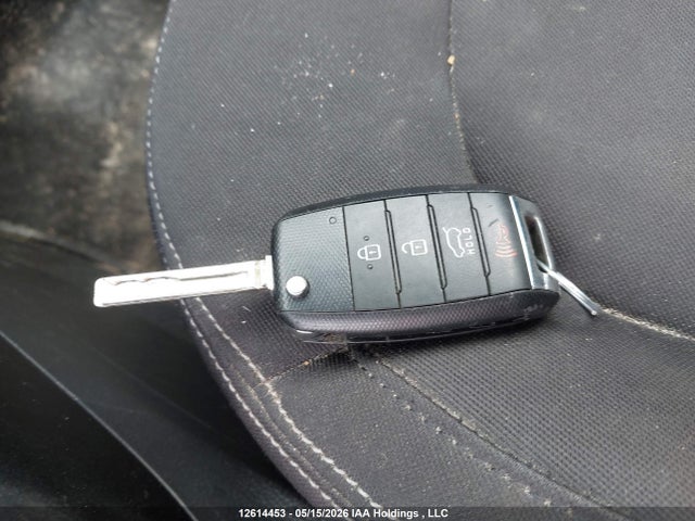 Продажа на аукционе авто 2015 Kia Soul Lx/lx+, vin: KNDJN2A28F7807898, номер лота: 12614453