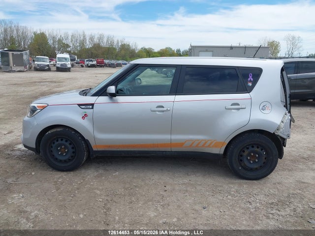Продажа на аукционе авто 2015 Kia Soul Lx/lx+, vin: KNDJN2A28F7807898, номер лота: 12614453