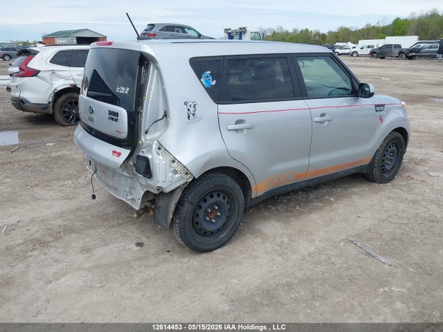 Продажа на аукционе авто 2015 Kia Soul Lx/lx+, vin: KNDJN2A28F7807898, номер лота: 12614453