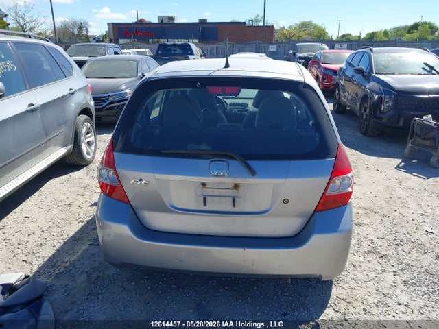 Продаж на аукціоні авто 2007 Honda Fit Lx, vin: JHMGD38417S820421, номер лоту: 12614457
