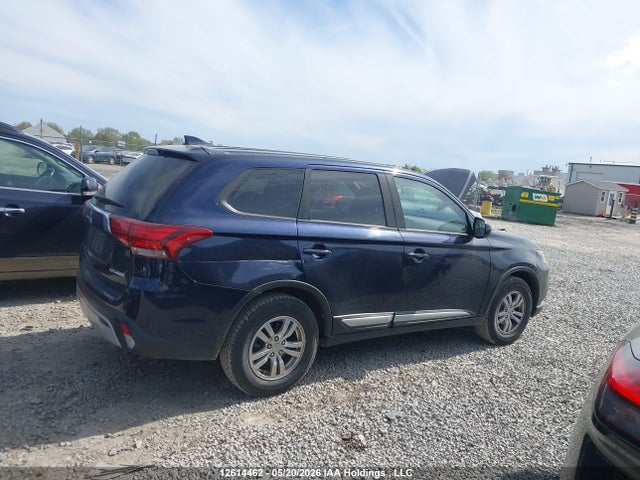 JA4AZ2A33KZ605203 Mitsubishi Outlander Es