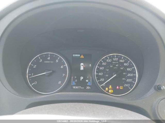 JA4AZ2A33KZ605203 Mitsubishi Outlander Es