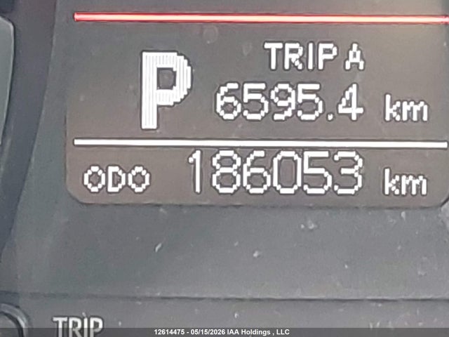 12614475 :رقم المزاد ، 2T1BURHE7FC232398 vin ، 2015 Toyota Corolla S مزاد بيع