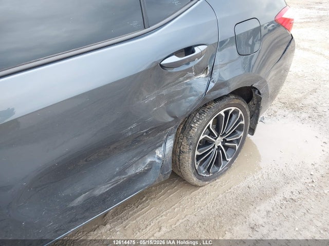 12614475 :رقم المزاد ، 2T1BURHE7FC232398 vin ، 2015 Toyota Corolla S مزاد بيع