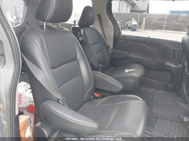 Aukcja sprzedaży 2015 Toyota Sienna Sport, vin: 5TDXK3DC7FS565883, numer aukcji: 12614484