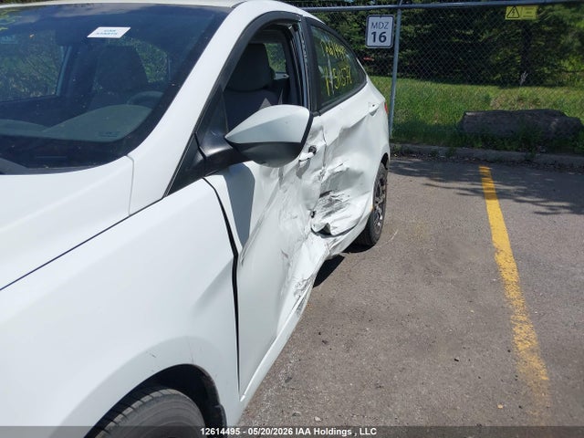 2013 Hyundai Accent მანქანა იყიდება აუქციონზე, vin: KMHCT4AE2DU511578, აუქციონის ნომერი: 12614495