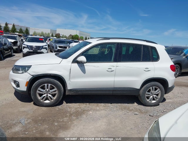 12614497 :رقم المزاد ، WVGJV3AX1EW514572 vin ، 2014 Volkswagen Tiguan S/se/sel/r-line مزاد بيع