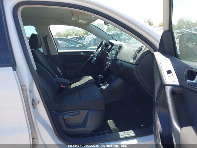 12614497 :رقم المزاد ، WVGJV3AX1EW514572 vin ، 2014 Volkswagen Tiguan S/se/sel/r-line مزاد بيع