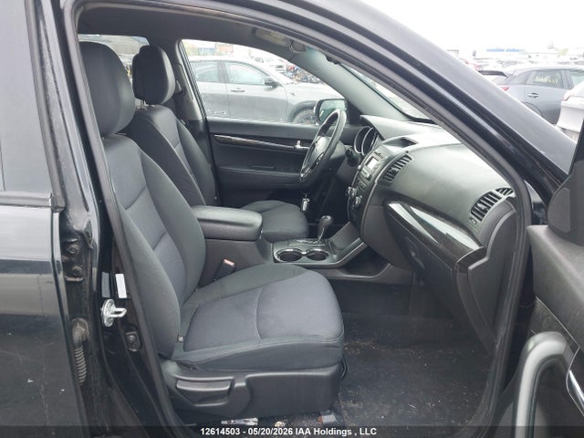 12614503 :رقم المزاد ، 5XYKTDA21DG330866 vin ، 2013 Kia Sorento Lx مزاد بيع