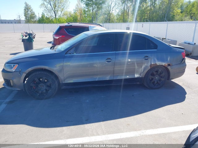 2013 Volkswagen Jetta Tdi მანქანა იყიდება აუქციონზე, vin: 3VWWL7AJ6DM391883, აუქციონის ნომერი: 12614518