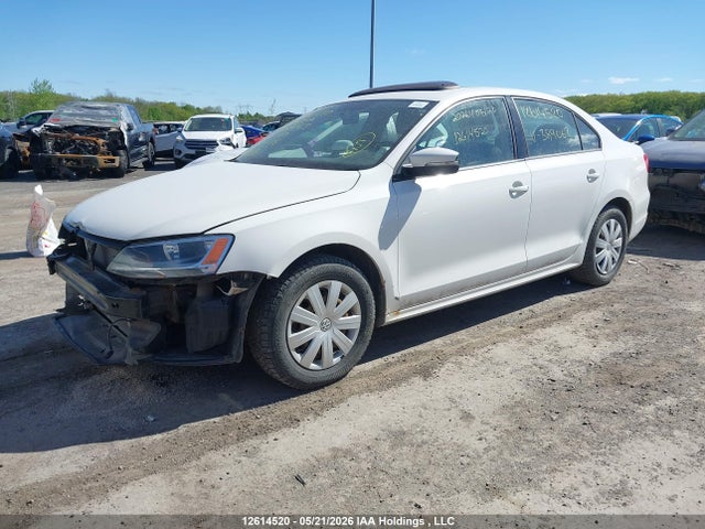 12614520 :رقم المزاد ، 3VWBK7AJ0DM389063 vin ، 2013 Volkswagen Jetta مزاد بيع