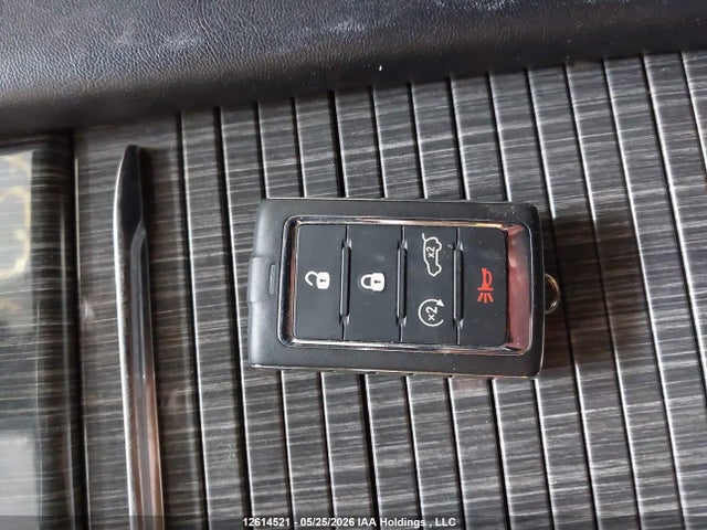 1C4SJVBT6NS222256 Jeep Wagoneer Series Ii
