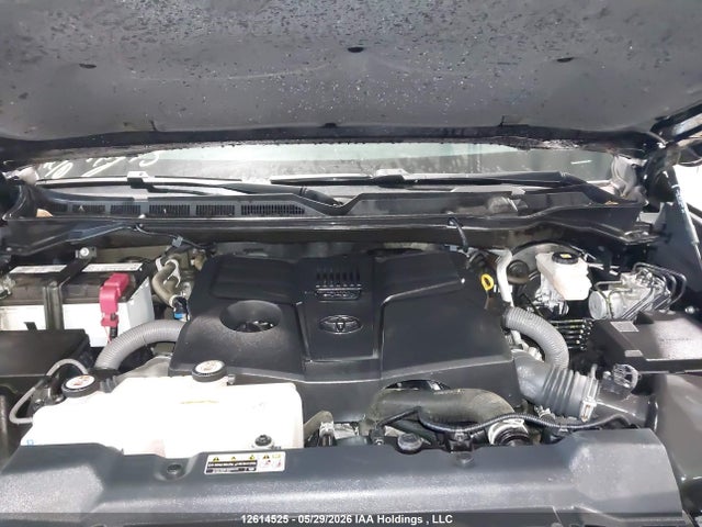 12614525 :رقم المزاد ، 5TFNA5DB9NX020595 vin ، 2022 Toyota Tundra Crewmax Platinum/crewmax 1794 مزاد بيع