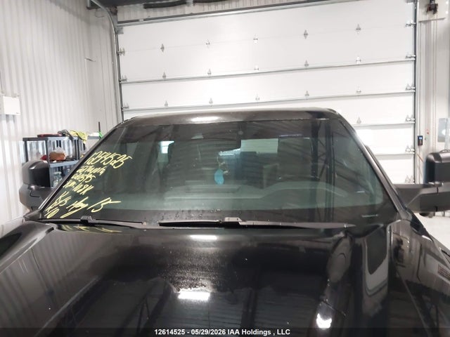 12614525 :رقم المزاد ، 5TFNA5DB9NX020595 vin ، 2022 Toyota Tundra Crewmax Platinum/crewmax 1794 مزاد بيع
