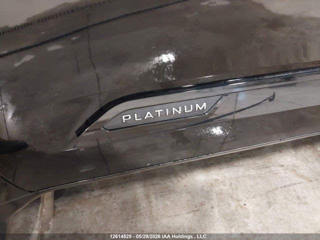 12614525 :رقم المزاد ، 5TFNA5DB9NX020595 vin ، 2022 Toyota Tundra Crewmax Platinum/crewmax 1794 مزاد بيع