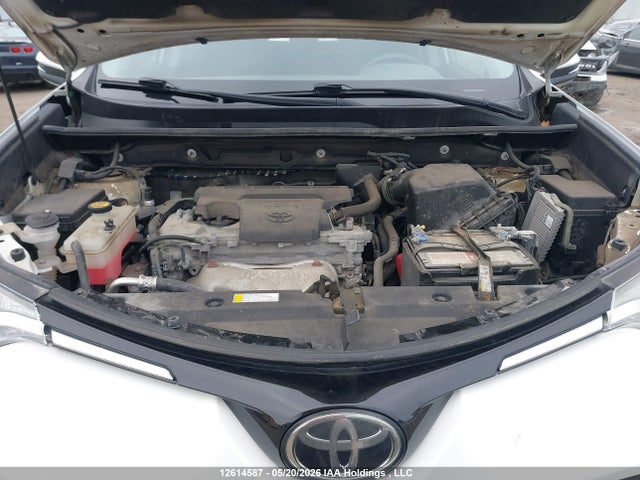 12614587 :رقم المزاد ، 2T3ZFREV6JW476734 vin ، 2018 Toyota Rav4 Le مزاد بيع