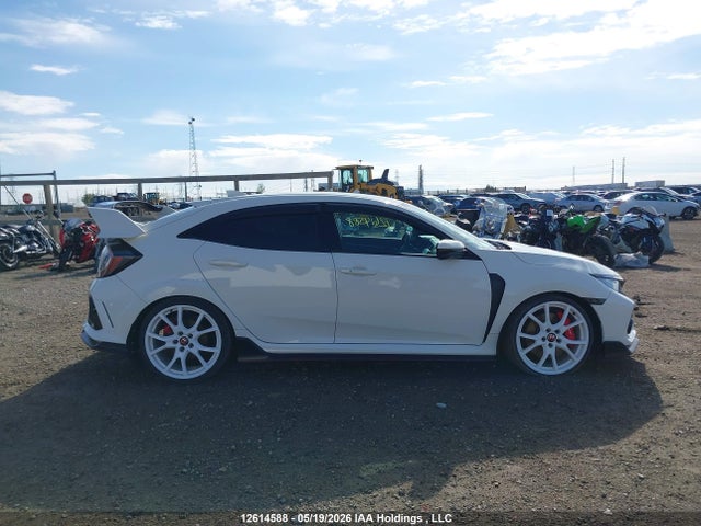 12614588 :رقم المزاد ، SHHFK8G36JU300873 vin ، 2018 Honda Civic Type-r مزاد بيع