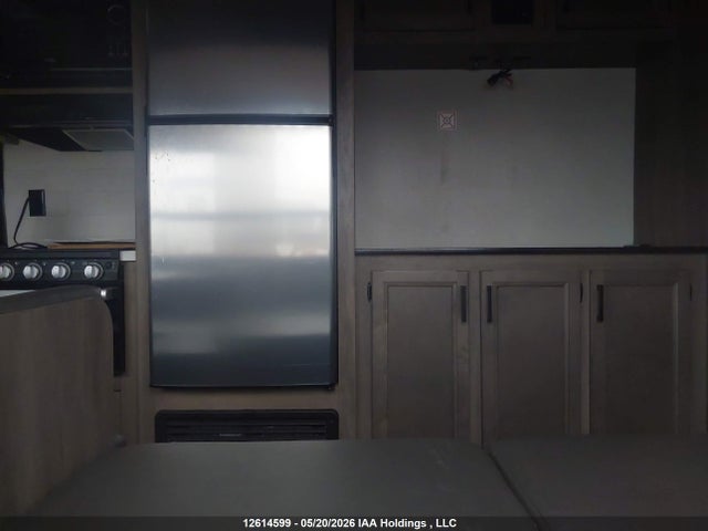 12614599 :رقم المزاد ، 1SABU0BS9P1BZ5092 vin ، 2023 Starcraft Travel Trailer مزاد بيع