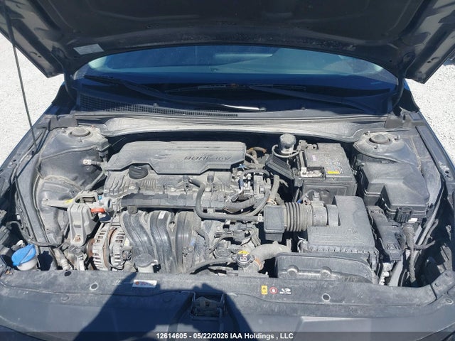 KMHLM4AG0MU088613 Hyundai Elantra Preferred Ivt