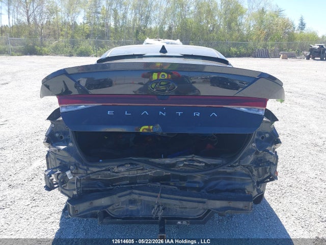 KMHLM4AG0MU088613 Hyundai Elantra Preferred Ivt