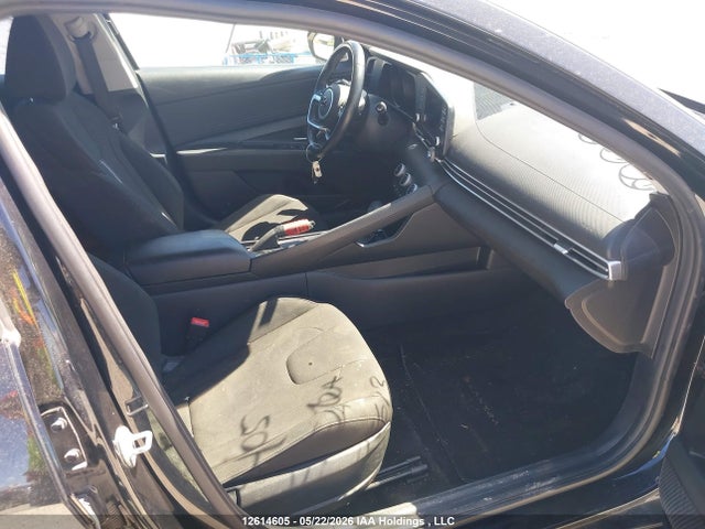 KMHLM4AG0MU088613 Hyundai Elantra Preferred Ivt