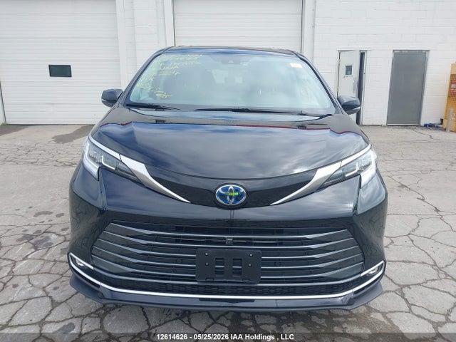 2024 Toyota Sienna Le/xse/limited/platinum მანქანა იყიდება აუქციონზე, vin: 5TDGSKFC5RS108324, აუქციონის ნომერი: 12614626