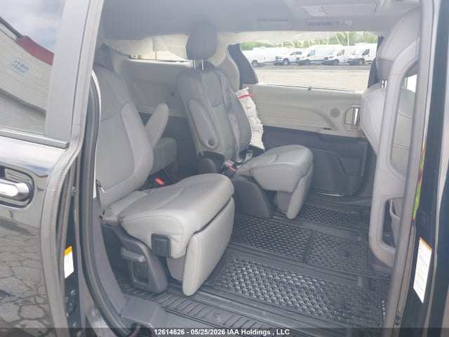 2024 Toyota Sienna Le/xse/limited/platinum მანქანა იყიდება აუქციონზე, vin: 5TDGSKFC5RS108324, აუქციონის ნომერი: 12614626