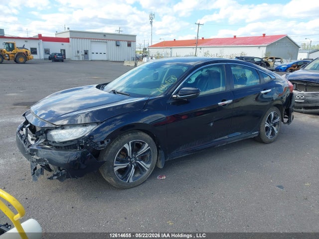 2HGFC1F95JH101031 Honda Civic Touring