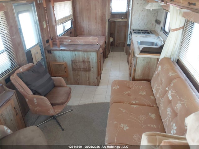 Auction sale of the 1986 Ford Econoline E350 Cutaway Van, vin: 1FDKE30L2GHB48664, lot number: 12614660